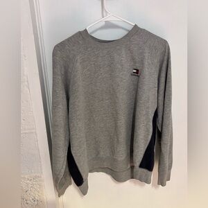 Vintage Tommy Hilfiger Crewneck